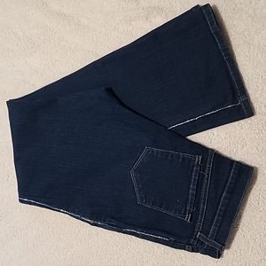 Not Your Daughter Jean's size 14 w sparkles ✨️
